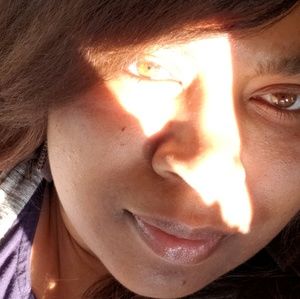 Meet your Posher, Latoya